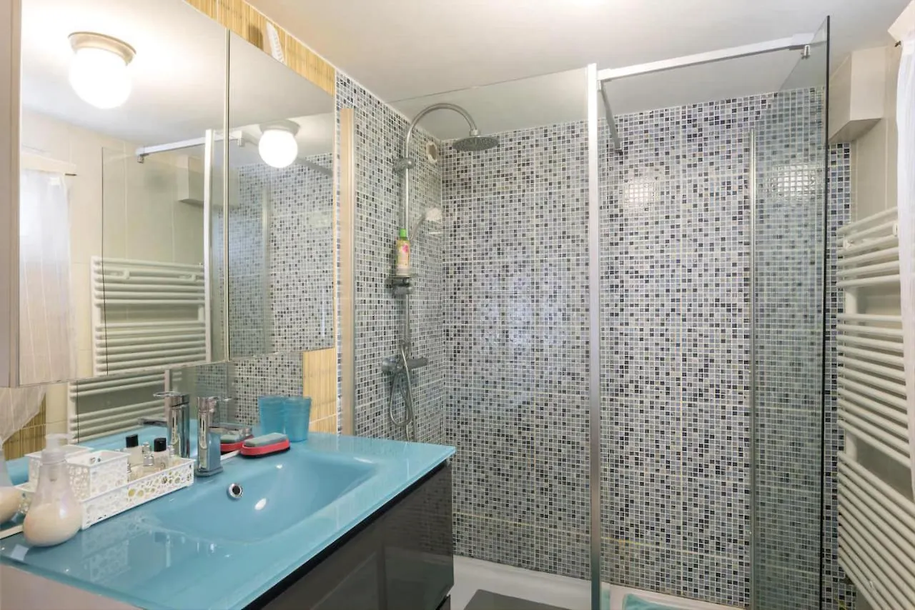 Appartement Independant En Maison A 15 Min De Lyon Saint-Symphorien-dʼOzon